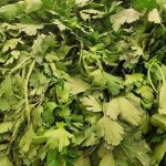 preco-je-petrzlen-z-mraznicky-zelensi-a-aromatickejsi-ako-petrzlen.jpg
